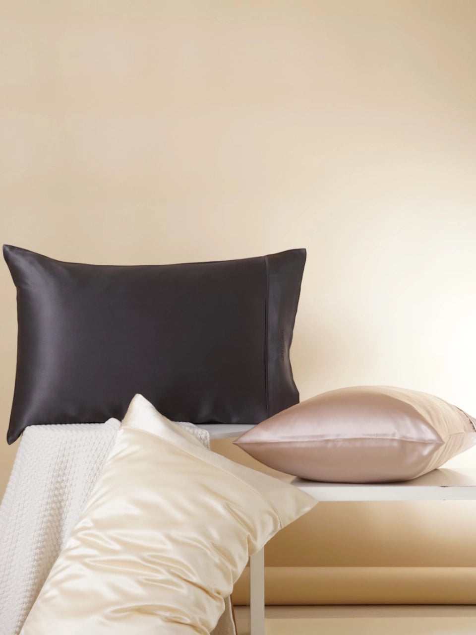 Promeed silk pillowcase
